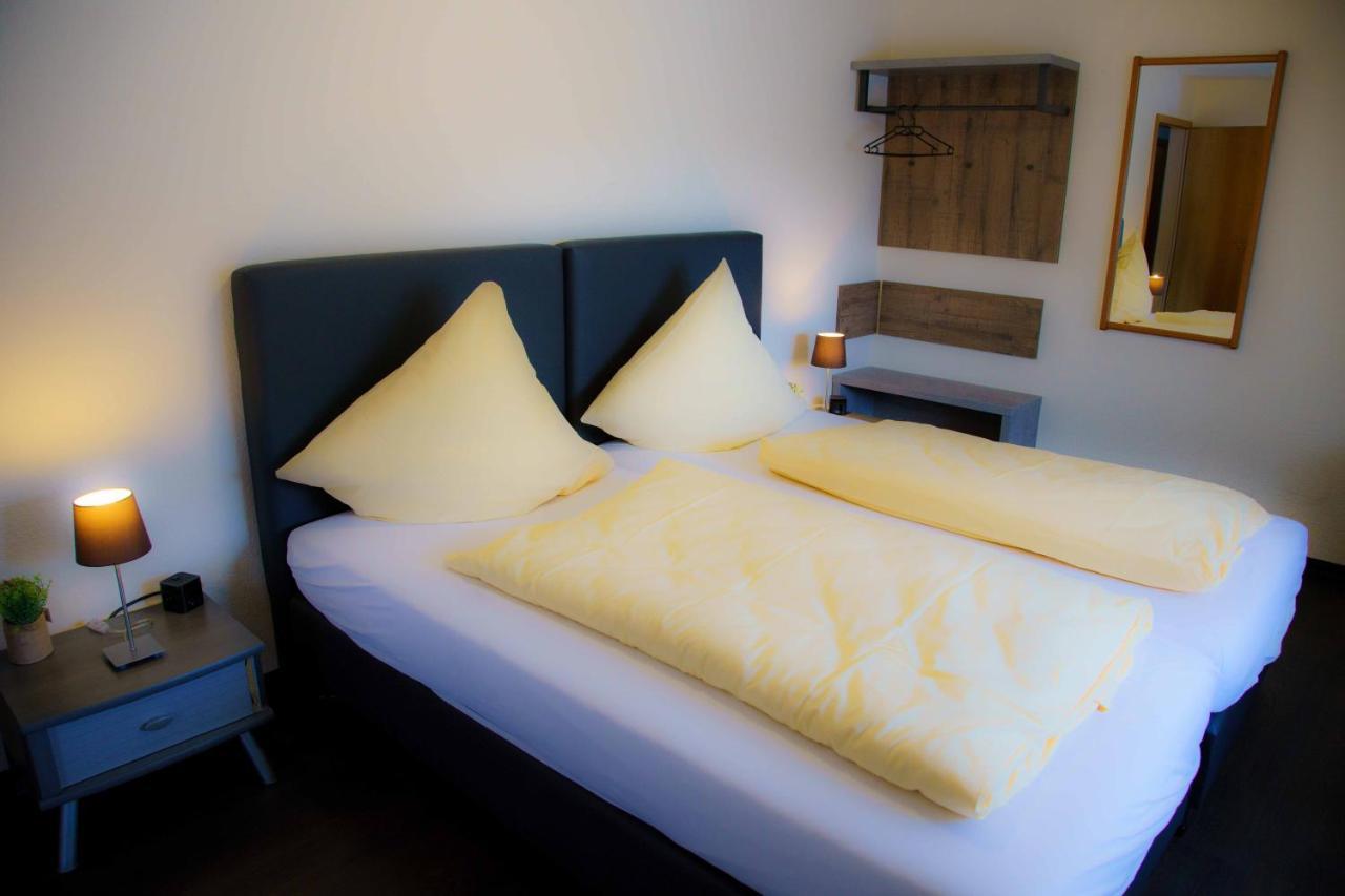 Breer S Hotel Schwerte Bagian luar foto