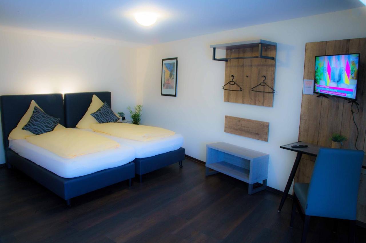 Breer S Hotel Schwerte Bagian luar foto